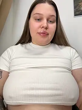 Snapshot of perfect_sweety_girl chatting on September 20, 7:34 pm perfect sweety girl online show from September 20, 7:34 pm