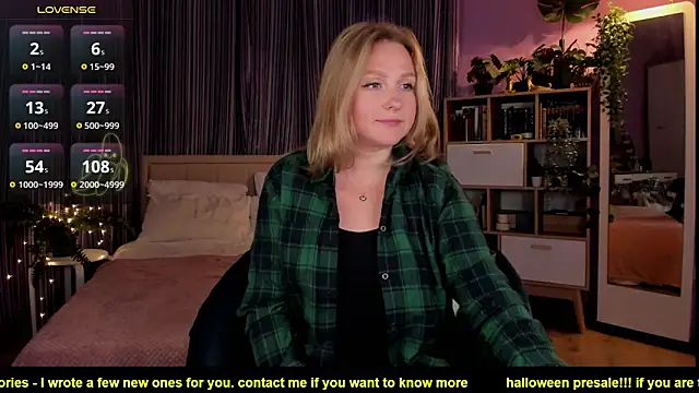 Snapshot of Lazy_Lady chatting on October 17, 2:31 pm Lazy Lady online show from October 17, 2:31 pm