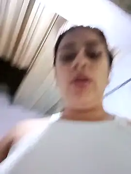 Latina sexy1 online show from October 25, 10:49 pm