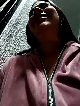 Latina sexy1 online show from December 1, 12:58 am