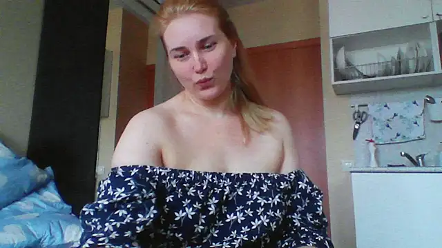 mmmPinUpGirl online show from July 8, 11:01 am