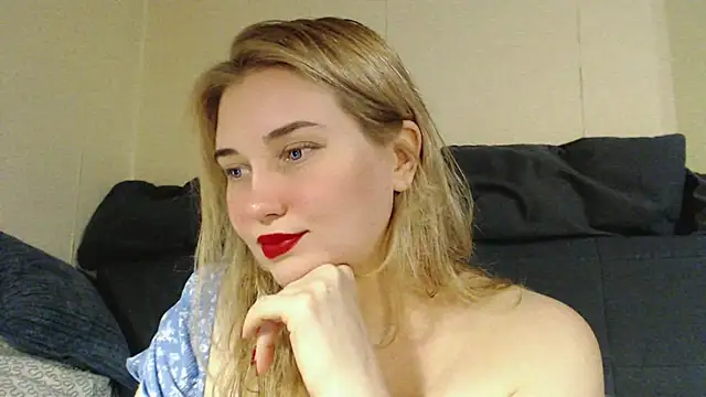 Snapshot of mmmPinUpGirl chatting on September 21, 7:23 pm mmmPinUpGirl online show from September 21, 7:23 pm