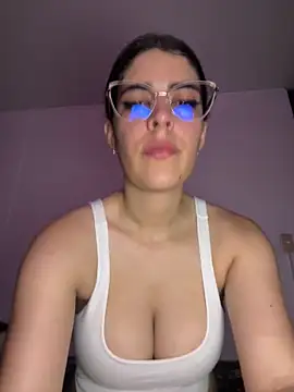  Niah  online show from November 16, 1:18 am