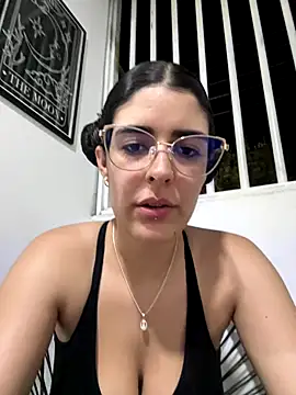  Niah  online show from September 28, 12:50 am