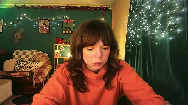 ClancyMorissey online show from December 4, 7:25 pm