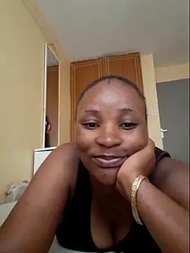 Samia Queen online show from December 5, 11:55 am