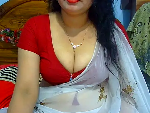 Snapshot of Horny_Doll24 chatting on October 7, 5:28 pm Horny Doll24 online show from October 7, 5:28 pm