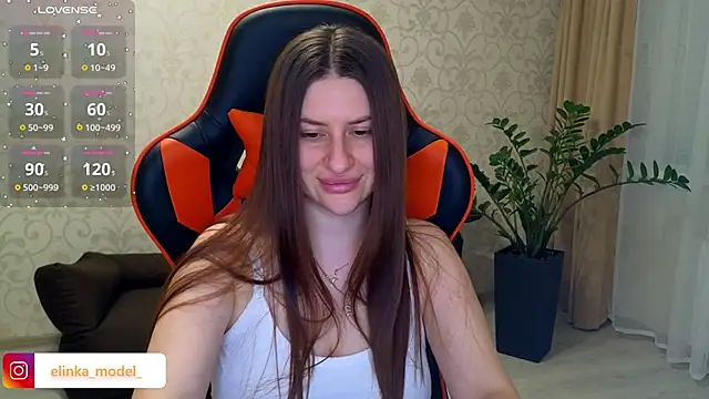 Elishka  online show from November 24, 9:50 pm