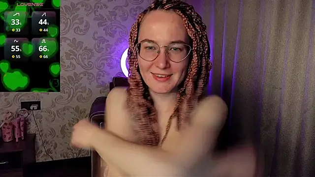 AgnesGraham online show from April 2, 10:07 pm