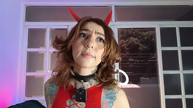 Evangelyne 1 online show from October 9, 3:49 pm