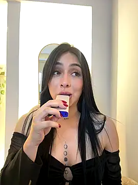 isabella jade online show from December 20, 12:47 am