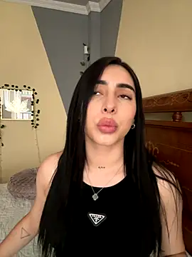 Snapshot of isabella_jade chatting on September 10, 1:44 pm isabella jade online show from September 10, 1:44 pm