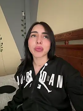 Snapshot of isabella_jade chatting on October 4, 3:16 pm isabella jade online show from October 4, 3:16 pm