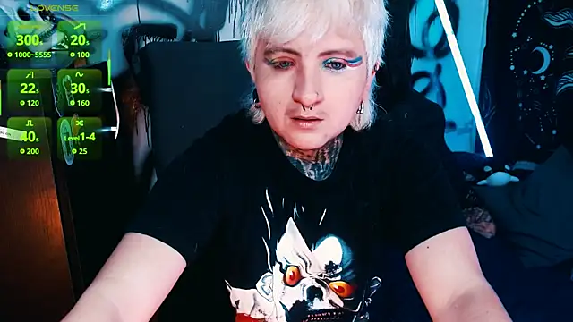 Marieblueeyes online show from June 28, 8:15 pm
