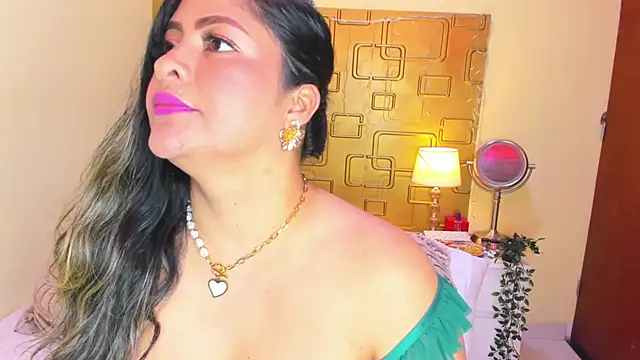 Julia Haye online show from February 28, 5:40 am