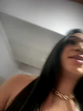 Ashly Miller online show from October 11, 8:00 pm