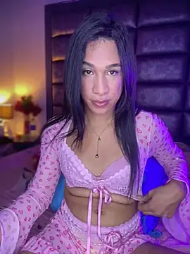 Ashly Miller online show from February 4, 7:28 pm