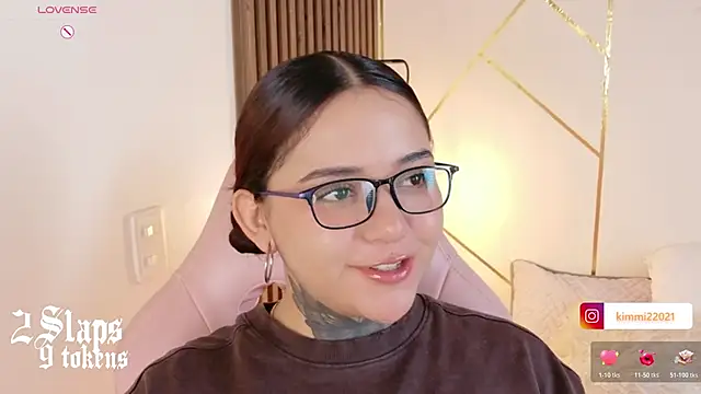 kim blake online show from February 4, 12:08 pm