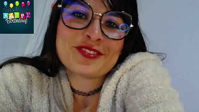 Alexandrasaenz online show from December 21, 1:32 am