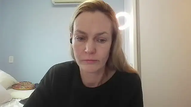 Annylove1 online show from June 11, 10:45 am