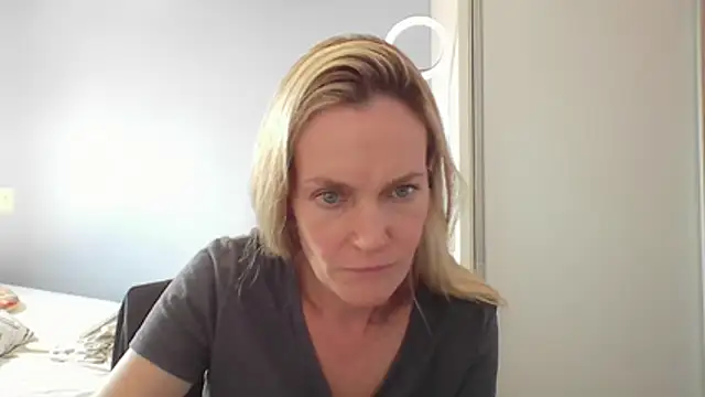 Annylove1 online show from February 13, 4:52 pm