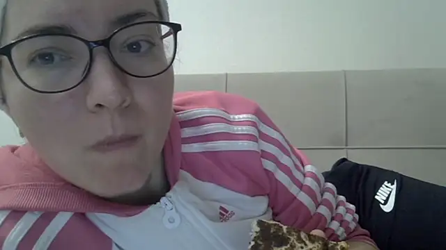 Ashleyspice online show from December 18, 7:13 am