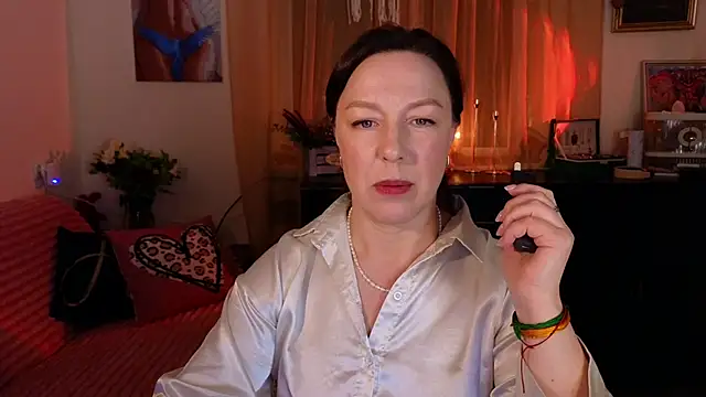 Snapshot of vanessawis_ chatting on February 26, 1:15 am vanessawis online show from February 26, 1:15 am