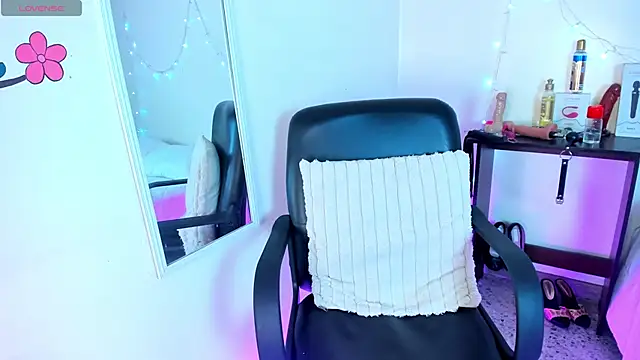 Tracy lambo online show from February 26, 4:22 am