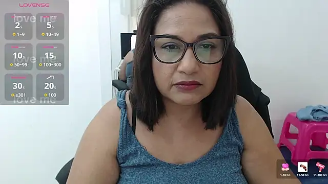 Katha Marck online show from February 4, 1:36 pm