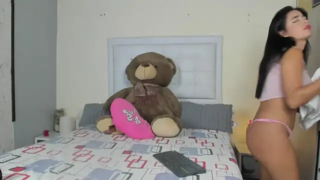 Snapshot of Sofia_Blosom chatting on September 12, 4:13 am Sofia Blosom online show from September 12, 4:13 am