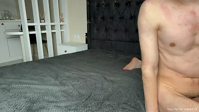 Lovely Bunnyhot online show from January 14, 6:51 am