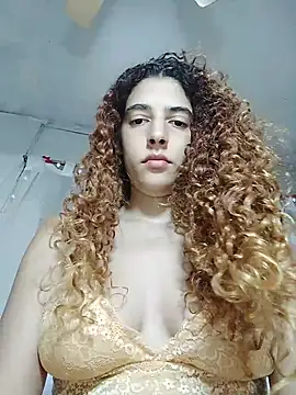 Kleopatracolo online show from February 1, 1:32 pm