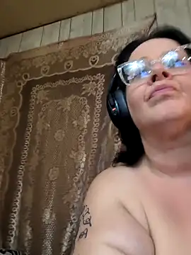 davisdesiresxh online show from September 10, 5:24 pm