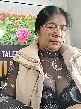   valentina18 online show from February 26, 1:21 pm