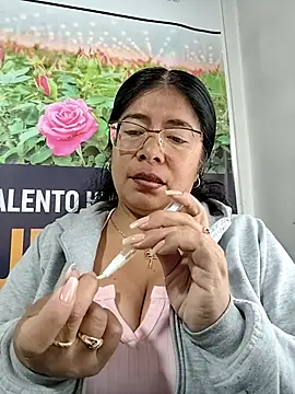   valentina18 online show from March 27, 1:23 pm