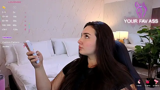 ava blue online show from September 17, 7:45 pm