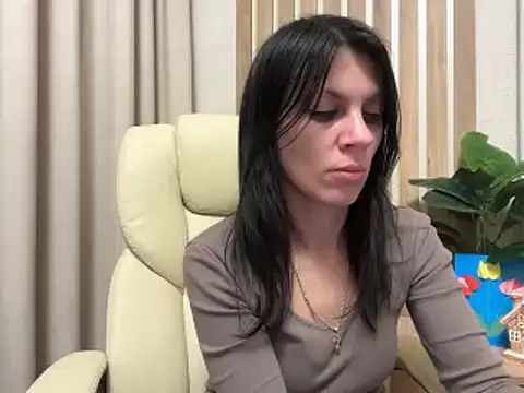 InjaAtHome online show from April 19, 5:24 pm