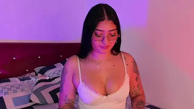 eymy-hadid online show from October 27, 7:52 pm