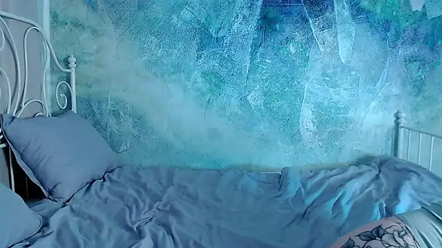 millllina online show from March 21, 3:39 pm