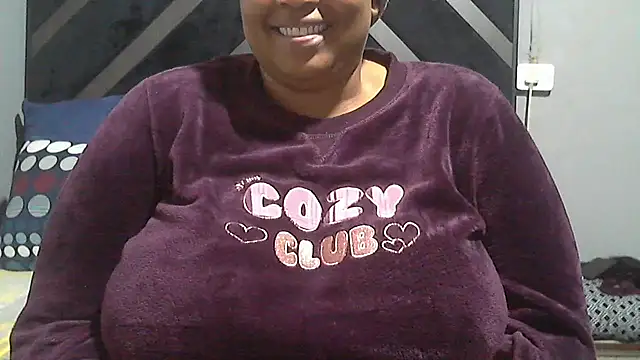 Snapshot of Sexy-queen99xx chatting on September 27, 2:24 pm Sexy-queen99xx online show from September 27, 2:24 pm