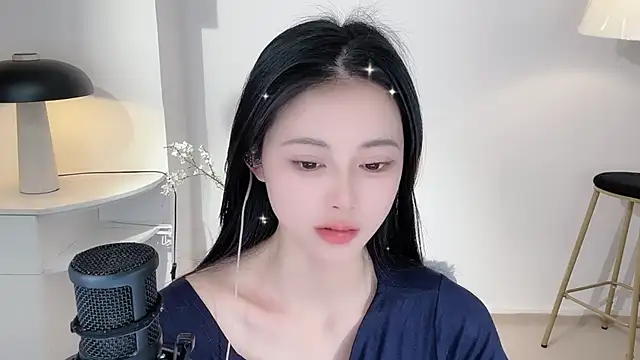 Ocean--Lili online show from January 7, 5:49 pm