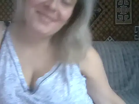 Diana Britt online show from October 17, 6:16 am