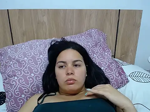 elizabeth camper1 online show from October 9, 11:31 pm
