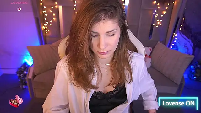 CassandraGood online show from February 9, 8:38 am