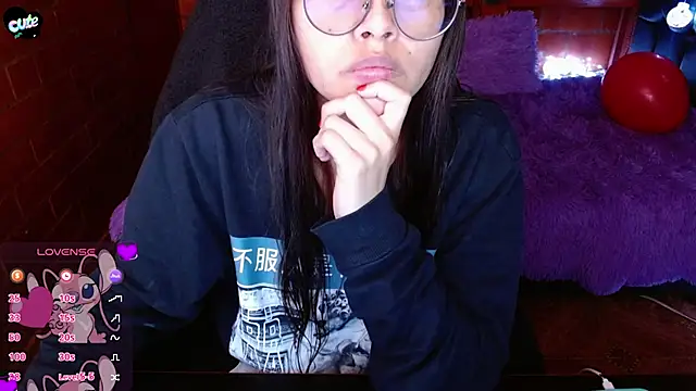 MidoriQuiinn online show from April 17, 4:09 pm