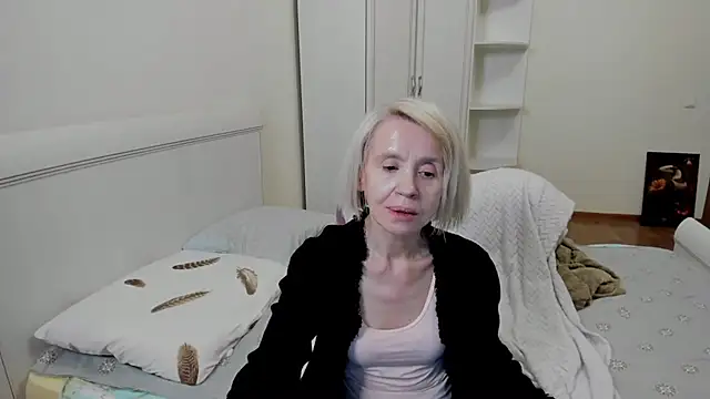 aminalive online show from November 30, 8:46 pm