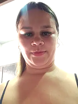 sweet lucia online show from May 4, 1:37 pm