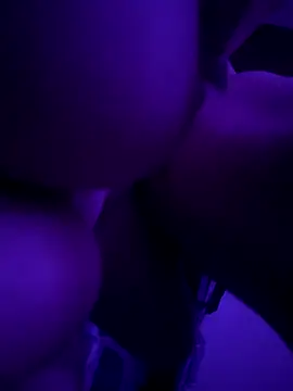 Falonrivera08 online show from December 5, 5:40 am