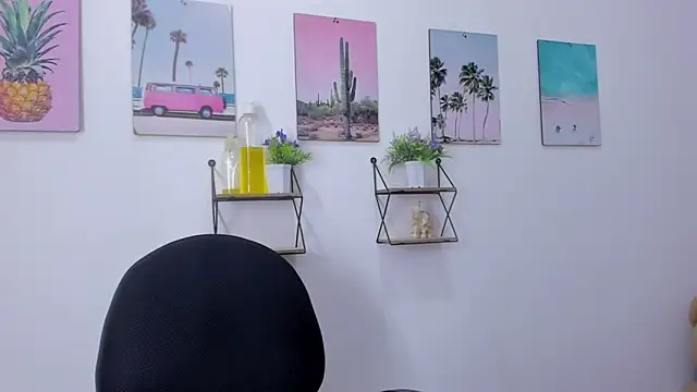 Emma lean online show from December 5, 6:31 pm