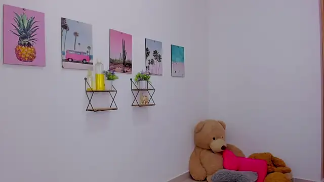 Emma lean online show from January 17, 6:59 pm